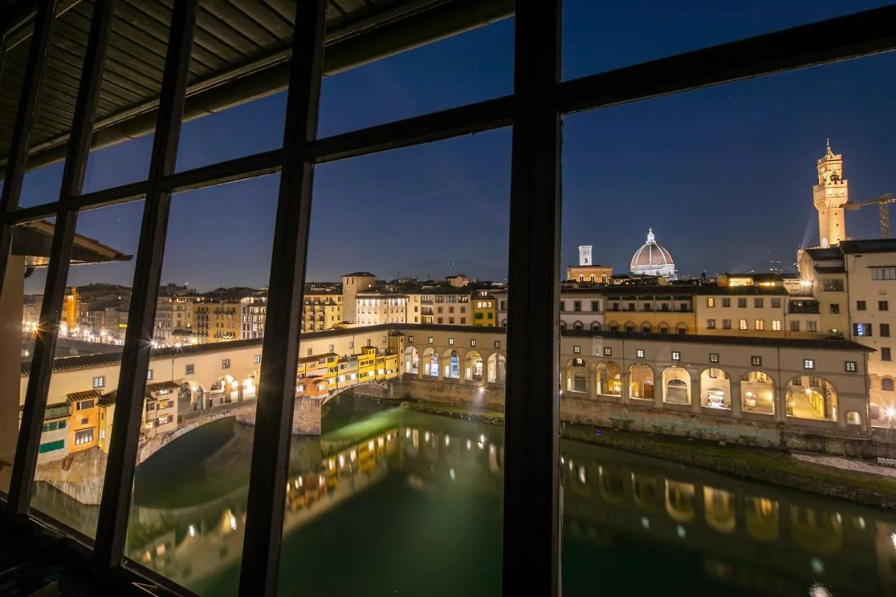Appartamento Attico Ponte Vecchio Vista Duomo+Parking+Terrazzo Firenze