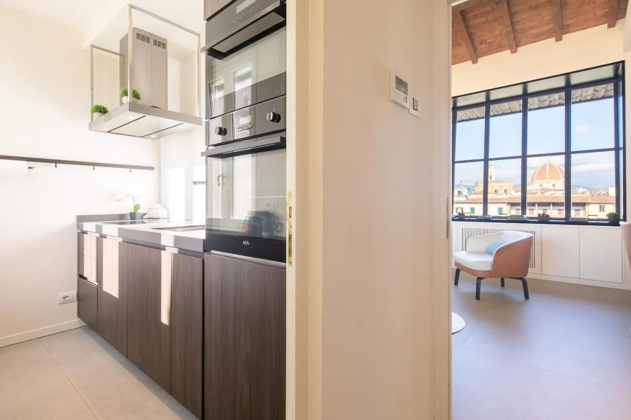 Appartamento Attico Ponte Vecchio Vista Duomo+Parking+Terrazzo Firenze Italia